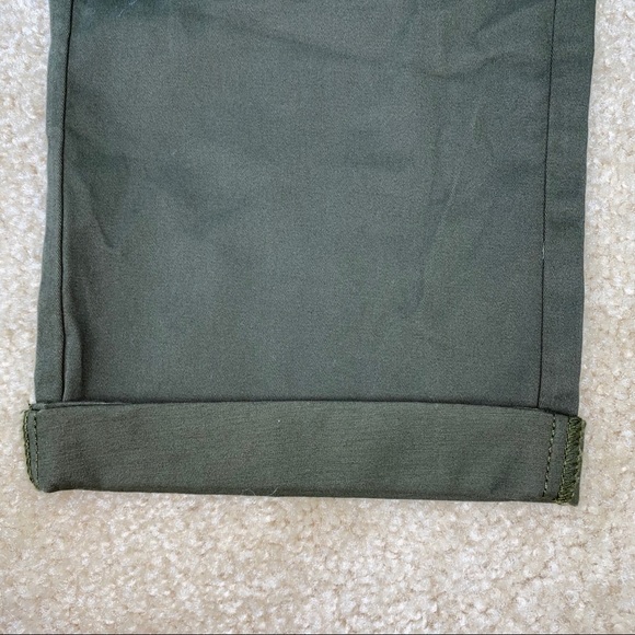 LEE ⭐️NWT⭐️ Green MidRise Fit Moss Crop 10 - Picture 7 of 7